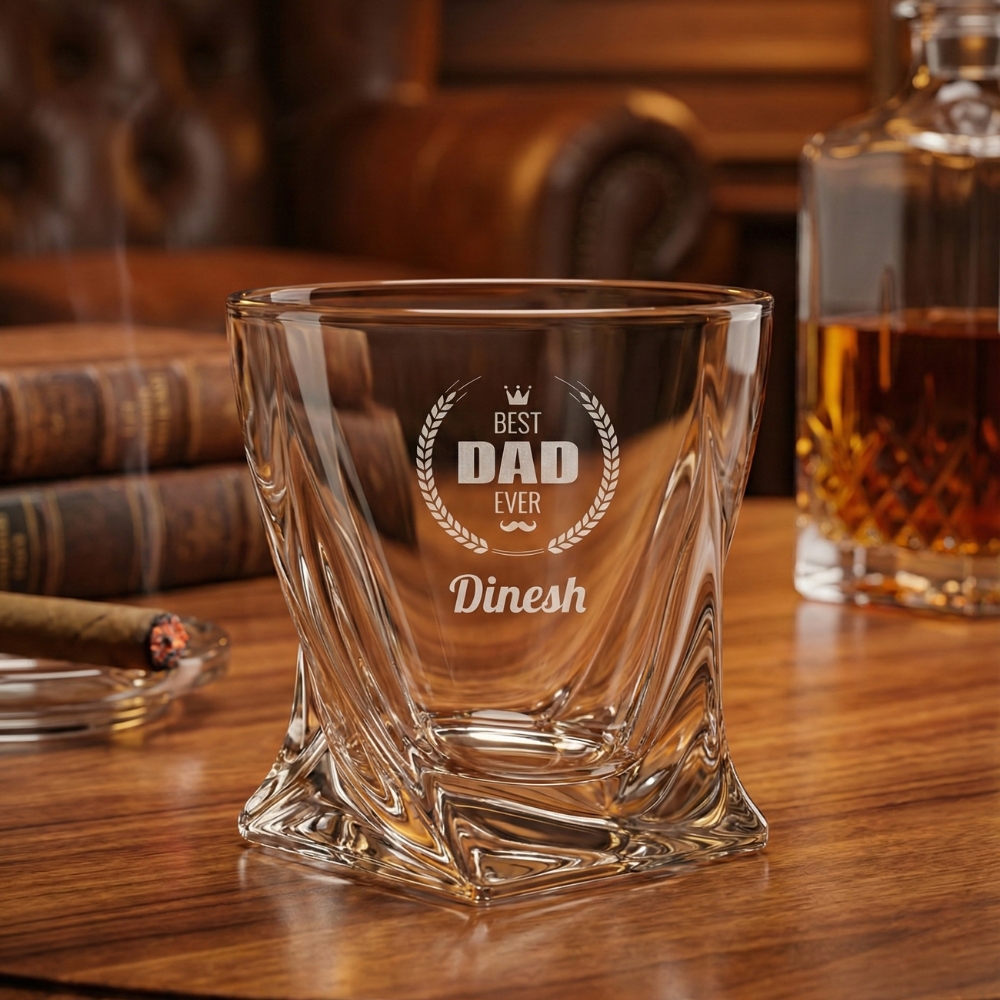 Best2U Personalized Engraved Whiskey Glass for Dad – Custom Name “Best Dad Ever” Crystal Scotch Bourbon Glass | Father’s Day, Birthday Gift for Father (310 ml)