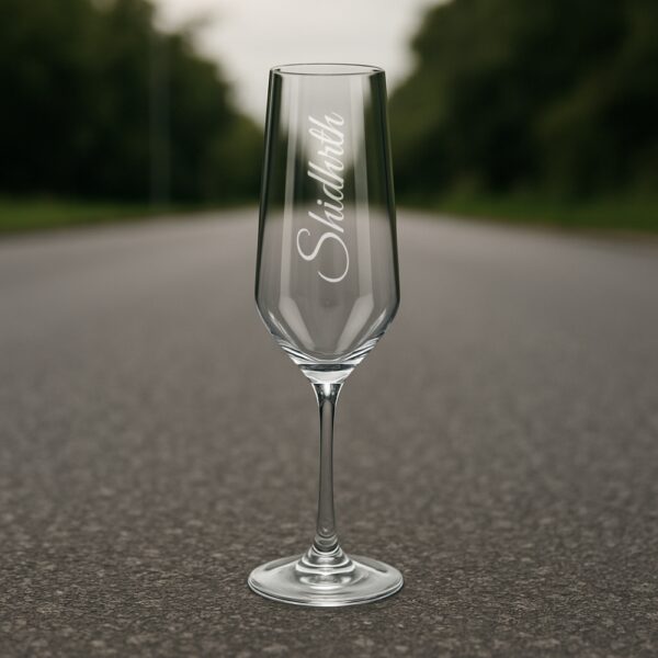 Personalized champagne flute with engraved name Siddharth, 250ml crystal glass for celebrations