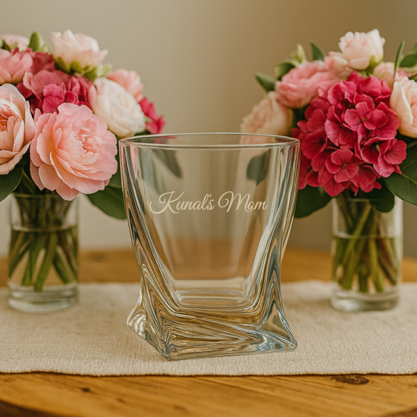 Personalized Mother’s Day whiskey glass with deep engraving “Kunal’s Mom” – elegant crystal-cut tumbler gift for mom, perfect for Mother’s Day, birthday, or special occasions.