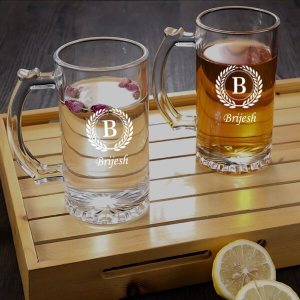 Personalized Beer Glass with Custom Initial & Name – 500ml Crystal Glass with Laurel Wreath Design – Custom Engraved Beer Mug for Men, Dad, Him – Gift for Birthday, Father’s Day, Christmas