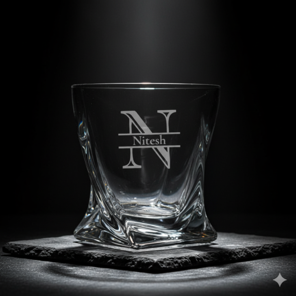 Engraved Crystal Whisky Glass – Custom Name & Initial Monogram, Perfect Gift for Any Occasion